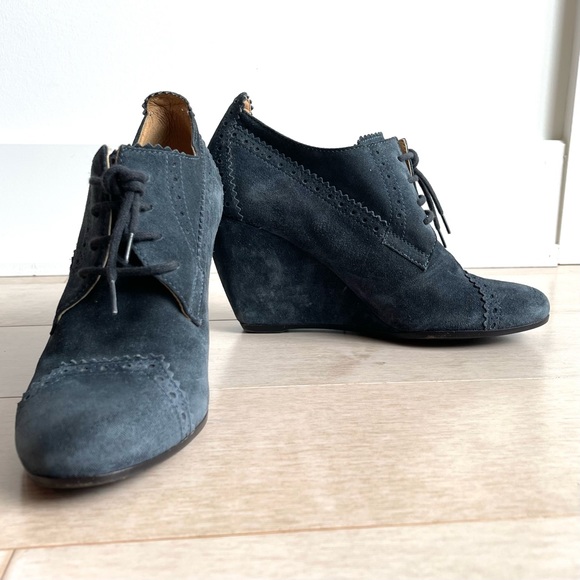 BALENCIAGA - Made in Italy Arena Suede Derby Lace-Up Blue Wedges Shoes - Picture 2 of 14